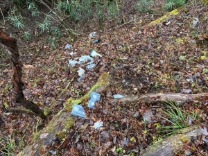 ▲大量に捨てられたビデオテープ　