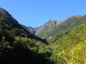 二俣分岐から見た北岳