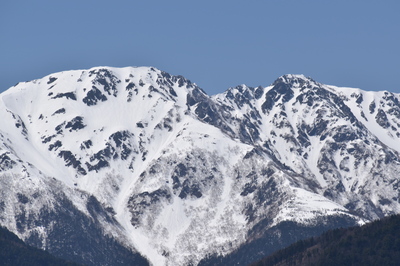 夜叉神から見た農鳥岳（のうとりだけ）