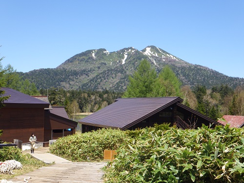 新ビジター周辺から見た燧ヶ岳