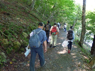 いざ、千手ヶ浜へ！